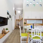 Esquina De Alberto N1 Con Wifi, Cerca De La Playa En - Es-279-3 Appartamento *
