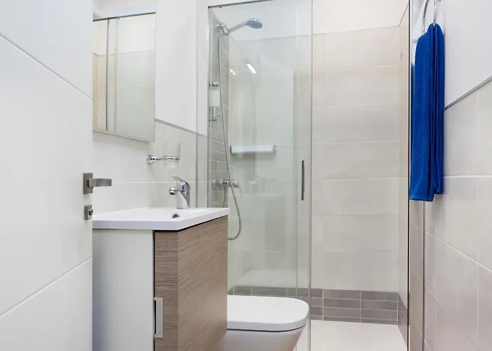 Esquina De Alberto N1 Con Wifi, Cerca De La Playa En - Es-279-3 * גרצ'יקו