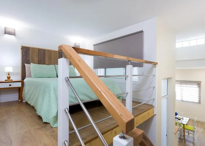 Esquina De Alberto N1 Con Wifi, Cerca De La Playa En - Es-279-3 דירה